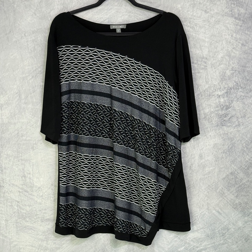 Roz & Ali Asymmetrical Mixed Print Knit Top Womens sz 3X casual office career‎